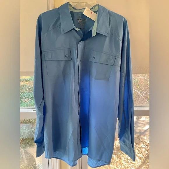 Huk Performance Longsleeve Button Down - Picture 1 of 3